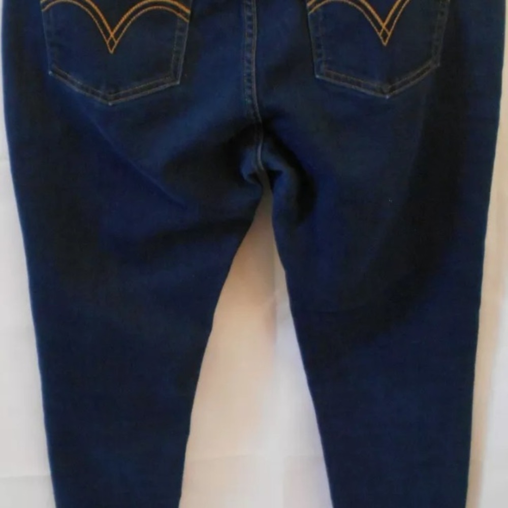 Womens Levi's 535 Super Skinny Jeans 33 x 28 1/2 - Picture 3 of 6